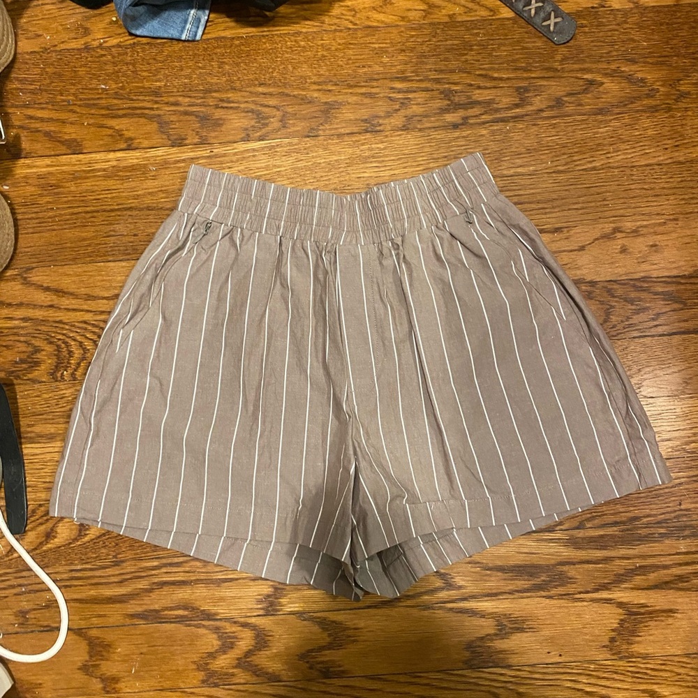 Good American shorts